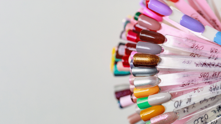 gel nail stripes